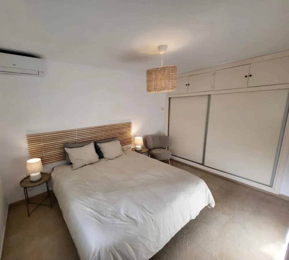 Cozy Apartment Next To Hard Rock Hotel Marbella 0*,  España