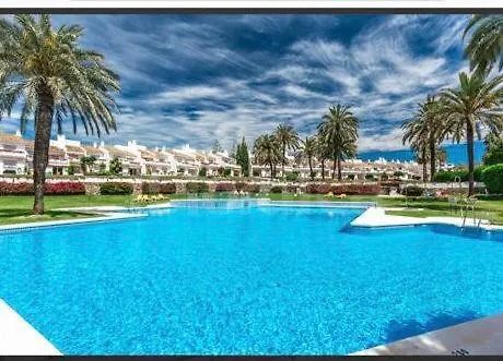 Cozy Apartment Next To Hard Rock Hotel Marbella